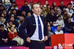 北京需加快適應(yīng)新外籍裁判吹罰尺度并警惕孫銘徽狀態(tài)反彈