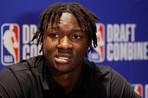 湖人總經(jīng)理：蒂羅與阿奴諾比高度相似，對他的未來充滿期待